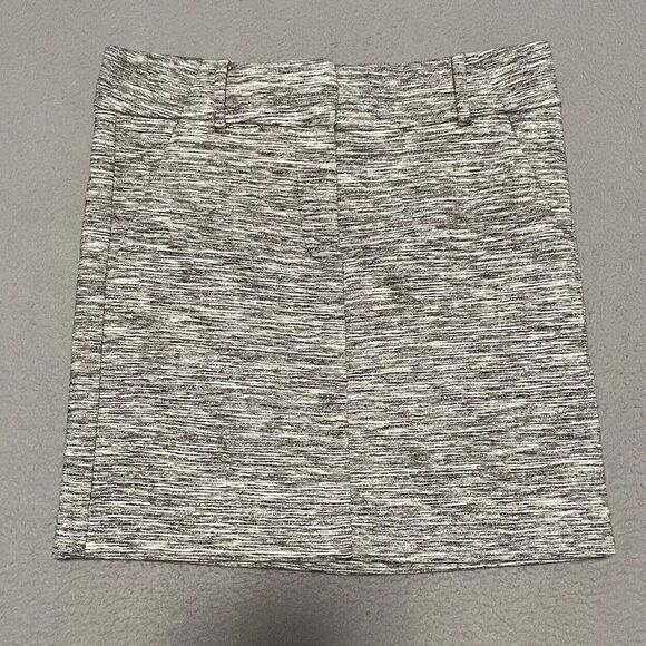 Loft‎ Women's Heather Gray Skirt Short Mini Size 2 Casual Office - Picture 1 of 7